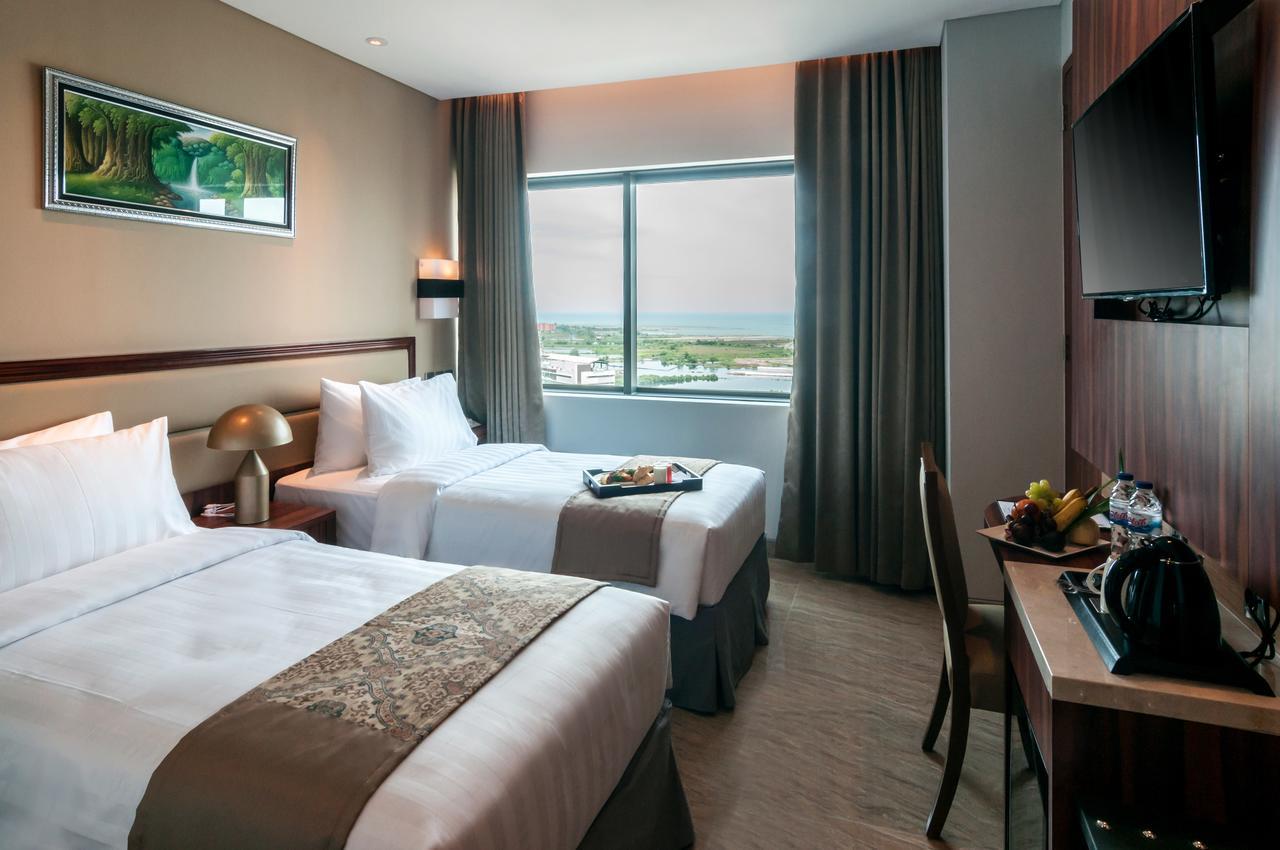 Arthama Hotels Makassar Exterior foto
