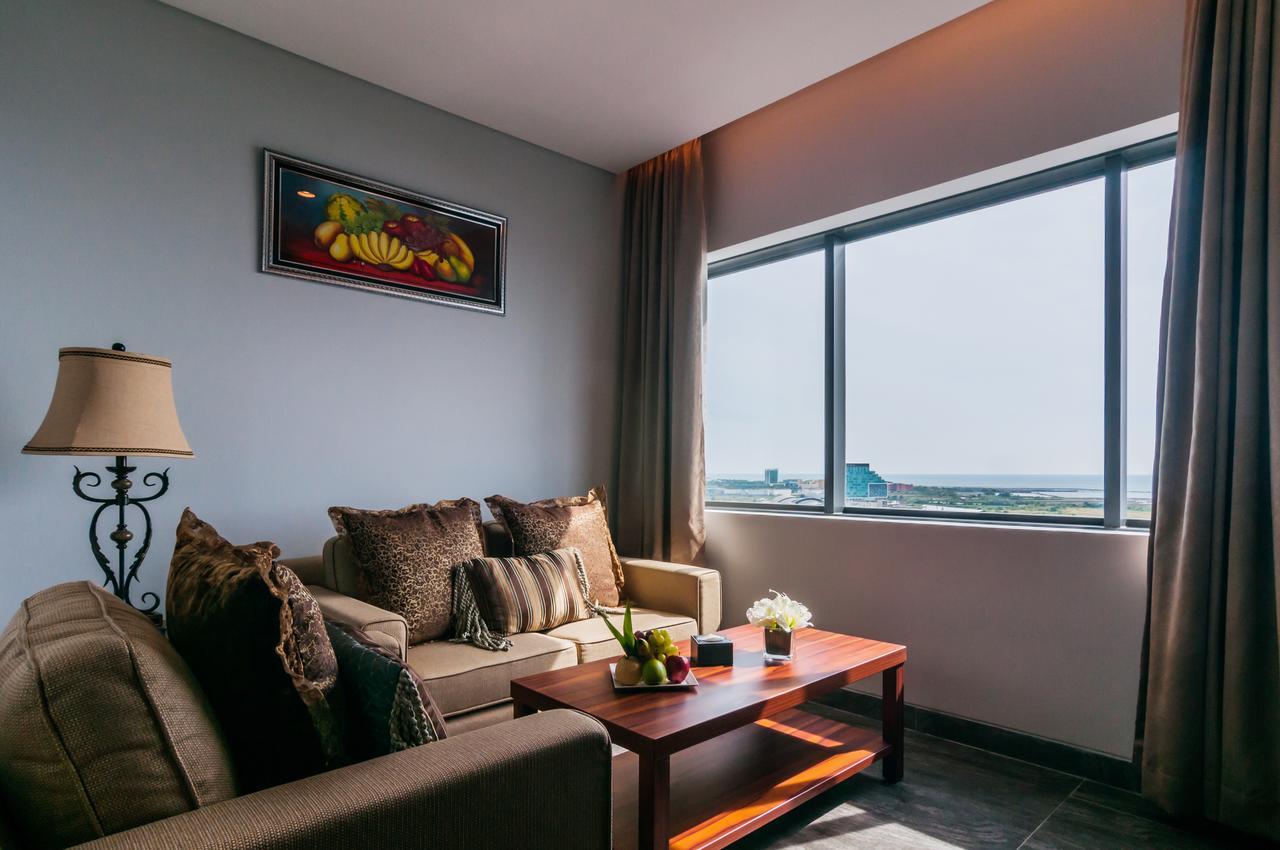 Arthama Hotels Makassar Exterior foto